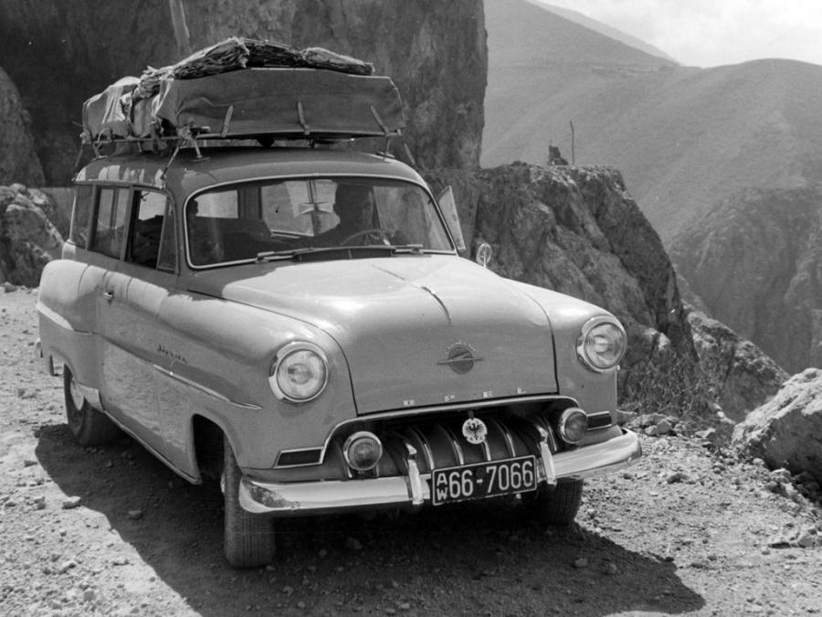  Opel Olympia Caravan 1953 года  (фото 2 из 3)
